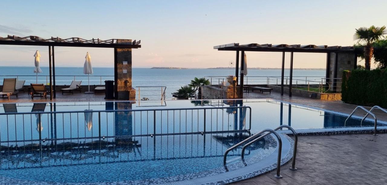 Dolce Vita II Waterfront Sunset Sea View Luxury Apartament Szveti Vlasz Kültér fotó
